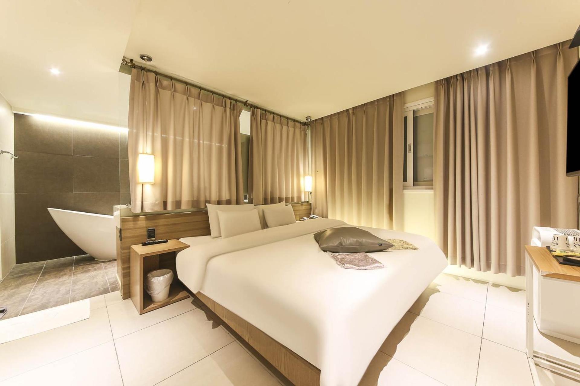 Hotel Yaja Sasang Terminal Пусан Екстериор снимка